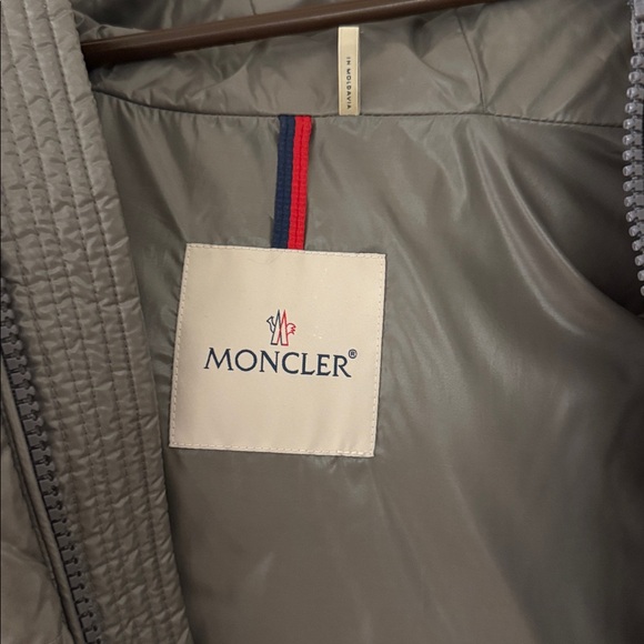 Vintage Moncler Gray Quilted Puffer Vest - Picture 8 of 12